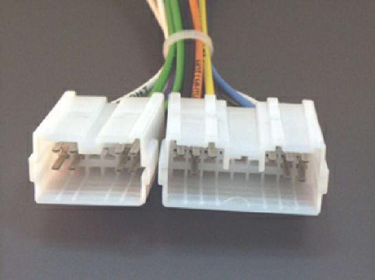 3.9 Sam.Adaptor VOLVO S/V40/70
