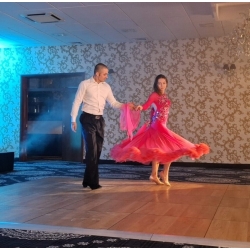 PODŁOGA TANECZNA 50m2